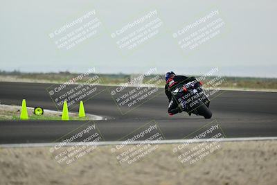 media/Apr-18-2025-TrackDaz (Fri) [[45f5874c44]]/A Group/Session 2 (Turn 10)/